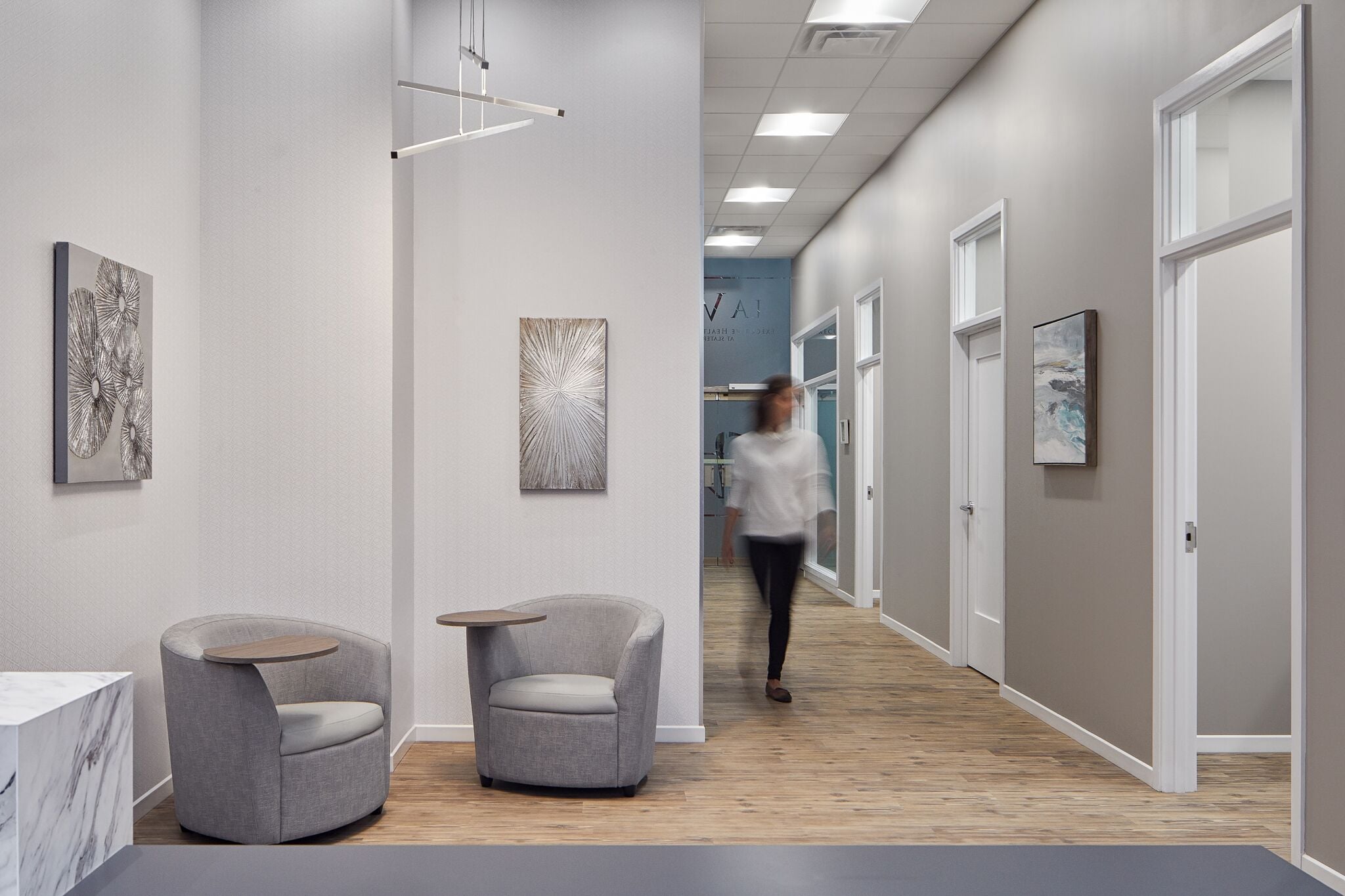Waiting area lighting at La Vie Executive Health Centre, Ottawa