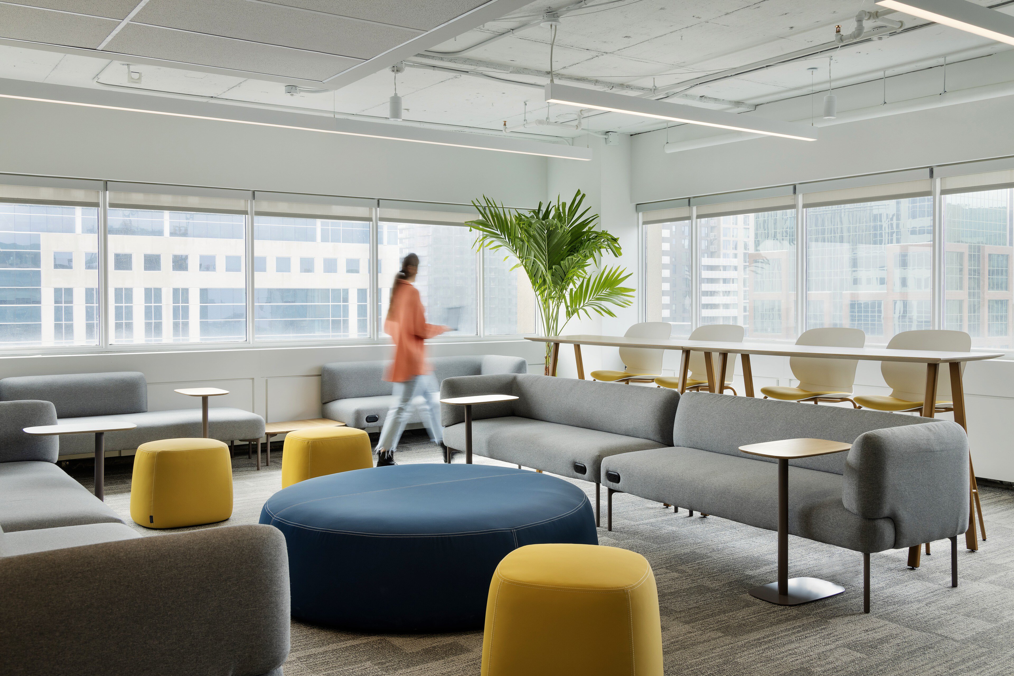 Window lounge lighting at Federation of Canadian Municipalities (FCM), Ottawa