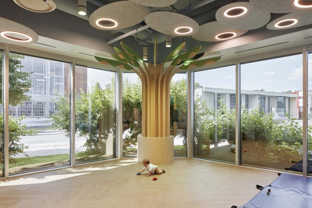 Playroom lighting at Daycare Centre, Gatineau